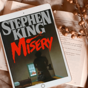 Read more about the article Book Review of Misery by Stephen King (Spoiler Free) – Favbookshelf